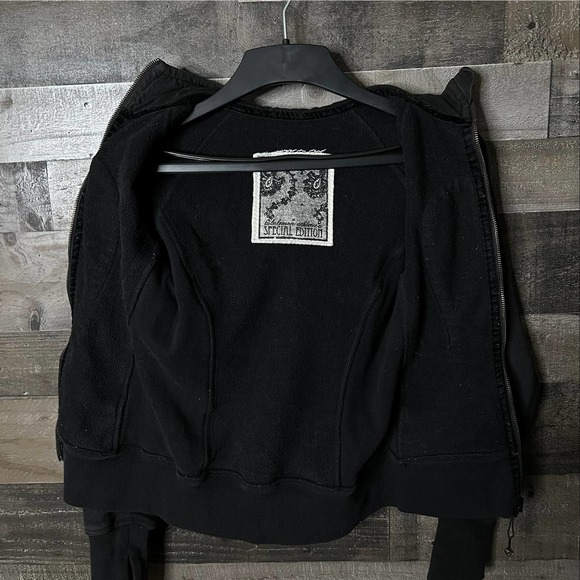 SOLD Lululemon Scuba Hoodie 2 - Picture 3 of 3